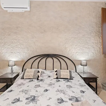 Dimora Del Chiostro Affittacamere